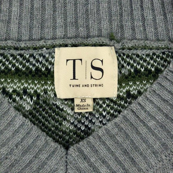 Twine & String Grey Floral Pattern Long Sleeved V-Neck Sweater - Picture 5 of 7